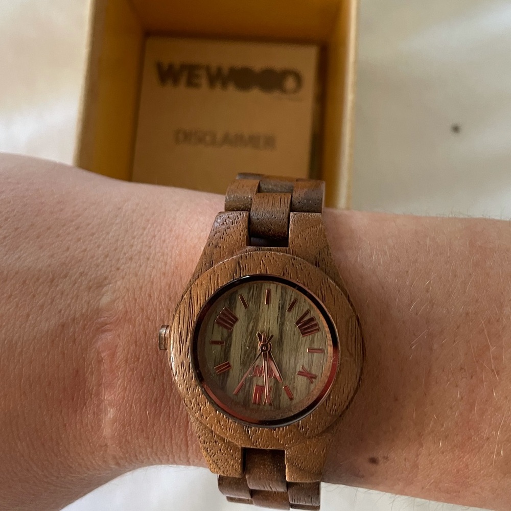 WeWood Watch
